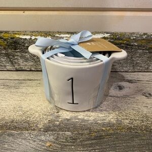 Rae Dunn | NWT Disney Princess Measuring Cups